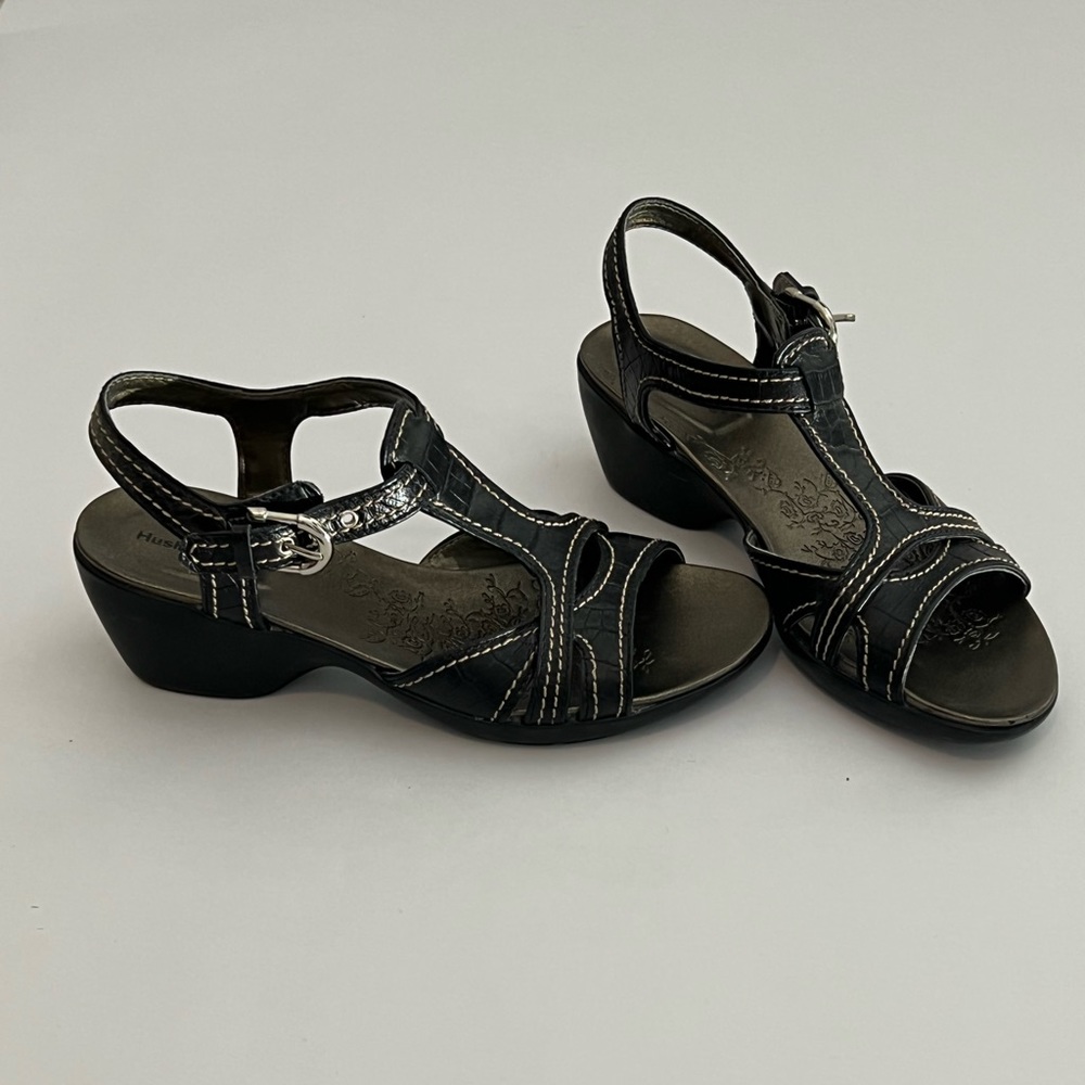 Hush Puppie strap on sandal wedge